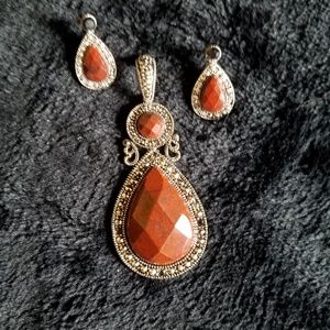 Brown teardrop Brooch and Earrings